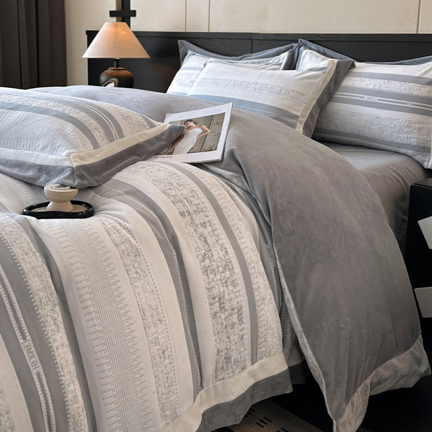 2025新款轻奢高级感雕花绒床上四件套冬季加厚牛奶珊瑚绒被套床单,淘宝优惠券,粉丝福利购,淘宝优惠卷