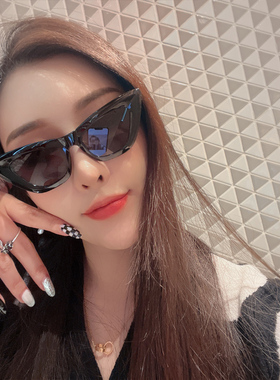 欧美风太阳镜2022新款海边墨镜女防紫外线高级感gm夏黑色眼镜时尚