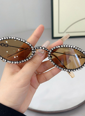 【亏本清仓】墨镜网红太阳镜潮时尚黑色眼镜大脸显瘦防紫外线