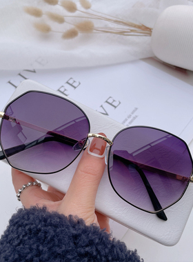 眼镜女韩版潮2022新款gm变色