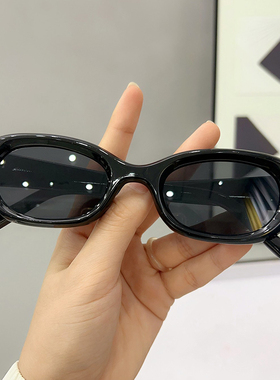美式复古方形黑色墨镜窄框小脸小框太阳眼镜高级感ins欧美街拍潮