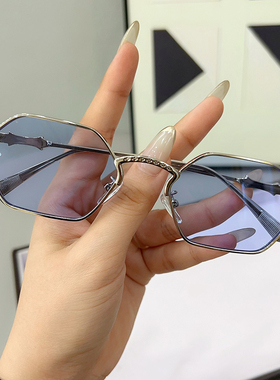 【亏本清仓】墨镜女夏蹦迪网红眼镜防紫外线开车太阳镜小脸款ins