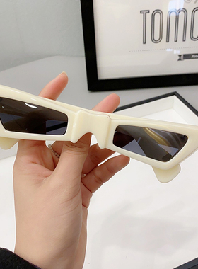 【亏本清仓】墨镜高级感太阳镜夏时尚防紫外线显脸小眼镜网红同款