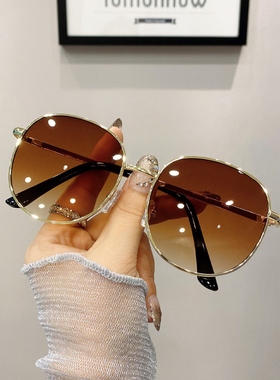 【清仓捡漏】墨镜女网红太阳镜男潮时尚黑色眼镜大脸显瘦防紫外线