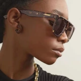 Брендовые модные комфортные солнцезащитные очки, популярно в интернете, защита от ультрафиолета, коллекция 2022