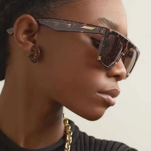 Брендовые модные комфортные солнцезащитные очки, популярно в интернете, защита от ультрафиолета, коллекция 2022