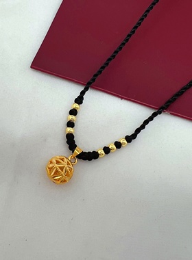 越南沙金项链女国潮风绣球吊坠铜合金黑绳编织成人宝宝久不掉色