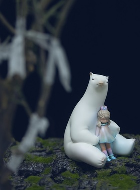 艺术家联名原创设计家居摆件