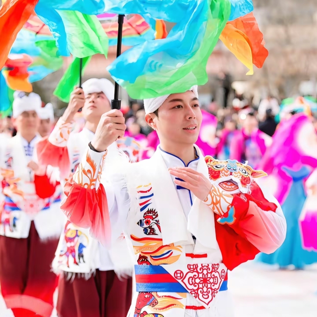陕北绥德秧歌展演服装2025新款男女扇子舞花伞表演服舞台演出服装 - 图2