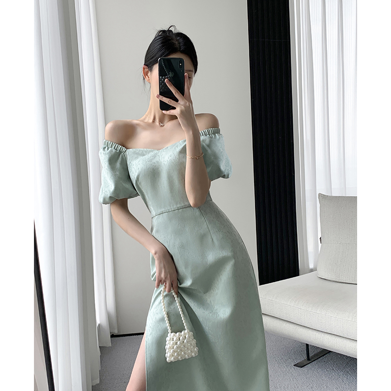 绿色连衣裙女2022夏新款收腰显瘦提花长裙