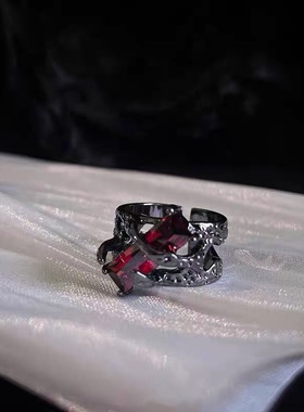 网红暗黑幽玉戒指男女个性冷淡风嘻哈朋克食指开口戒情侣对戒礼物