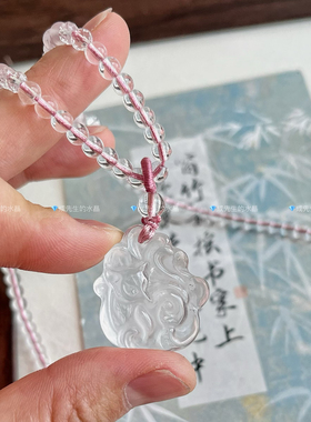 天然白水晶九尾狐吊坠水晶狐狸项链桃花狐牌锁骨链女珠链学生挂坠
