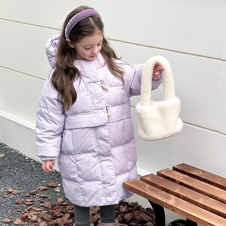 儿童冬季新国标90白鸭绒牛角扣长款连帽羽绒服女童宝宝加厚外套潮 - 图0