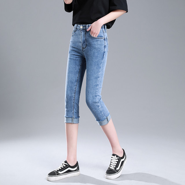 ໂສ້ງຂາສັ້ນສັ້ນກະທັດຮັດ denim ບວກກັບລະດູຮ້ອນບາງໆ