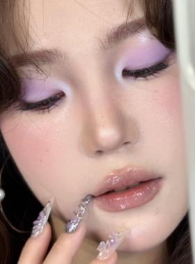 一颗成妆xixi紫色眼影盘珠光细闪
