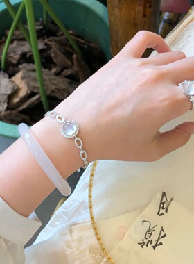 纯天然高冰玉髓水沫玉小红书同款满天星手链女轻奢气质手饰送礼物