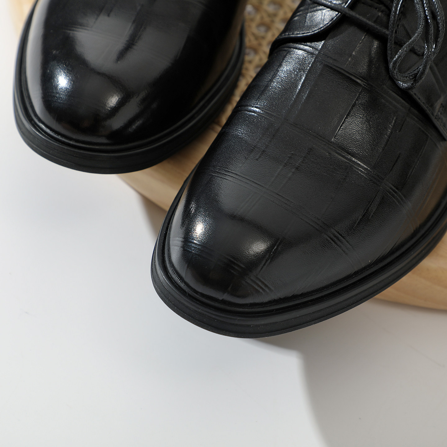 头层牛皮！线下500+！外贸男鞋工厂尾货商务休闲低帮系带真皮皮鞋,淘宝优惠券,粉丝福利购,淘宝优惠卷