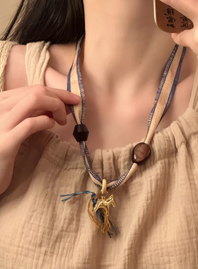 山沐手作「金色小马」民族风布艺串珠项链小马吊坠颈链毛衣链配饰