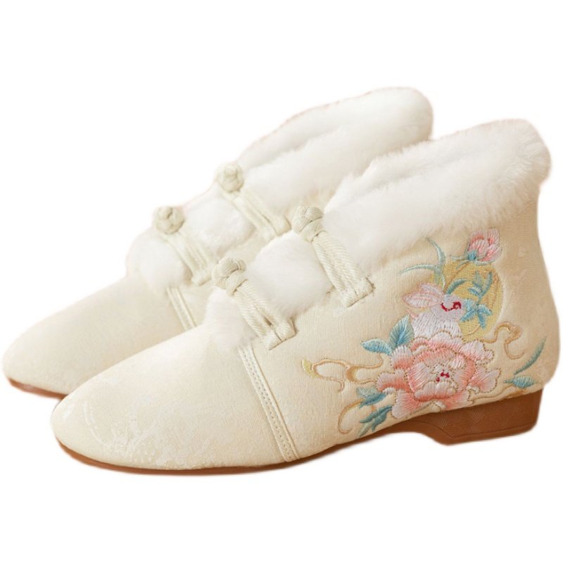 冬季加绒月桂兔原创古装汉服鞋古风粉色淡雅可爱毛边盘扣绣花布鞋,淘宝优惠券,粉丝福利购,淘宝优惠卷