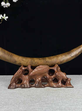 象牙造型金丝楠木高油高密装饰摆件