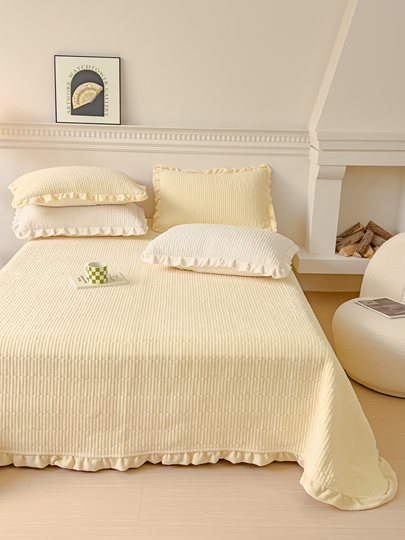 Milk velvet thickened bed cover keeps warm and skin-friendly