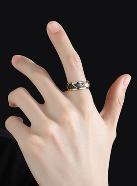 男士钨金轻奢个性刻字定制戒指