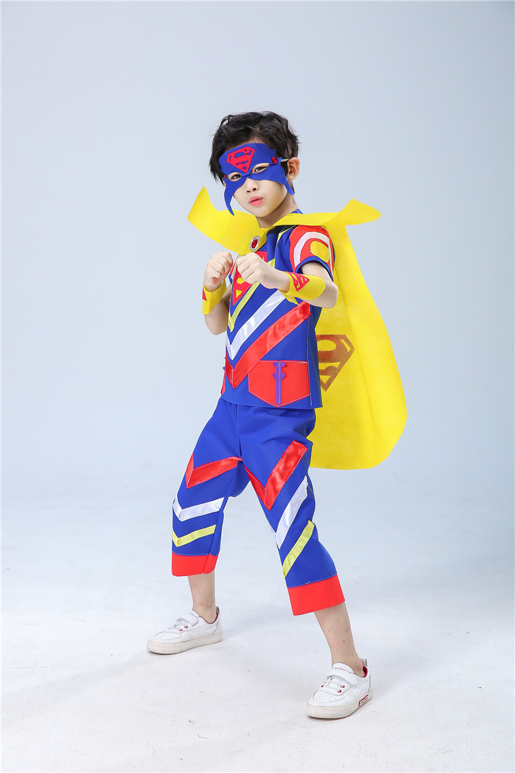 儿童环保时装秀衣服男超人手工创意制作diy服装幼儿园环保亲子装