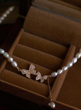 新款蝴蝶流苏珍珠项链灵动蝴蝶缀于珍珠间搭配飘逸流苏摇曳