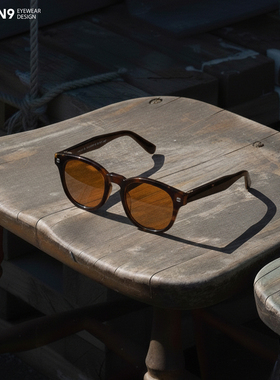 复古粗框高级板材黑框浅灰色墨镜