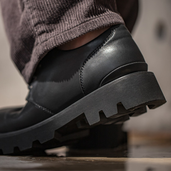 Madden Work Casual Thick Sole Matte Square Toe Derby Shoes