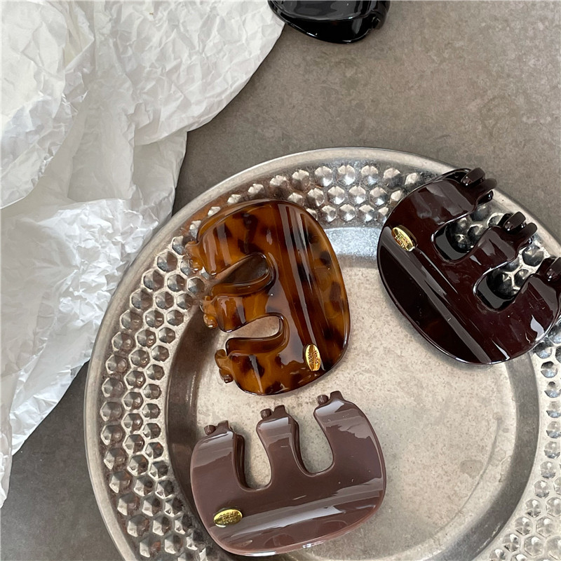 时尚气质 双面金标字母M后脑勺盘发抓夹新款 彩色亚克力发夹发抓,淘宝优惠券,粉丝福利购,淘宝优惠卷