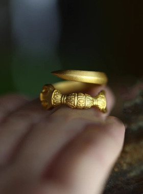 古法传承黄金色不动明王剑戒指