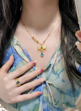 金色翅蓝色锆石吊坠项链复古轻奢