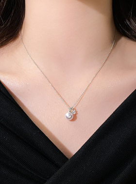 曼塔玫瑰色单颗珍珠锆石吊坠项链