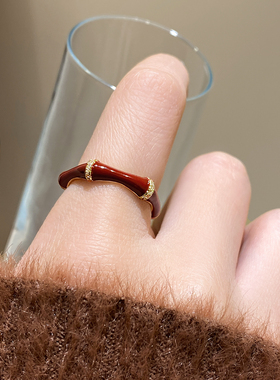 红色竹节开口戒指超好看独特漂亮