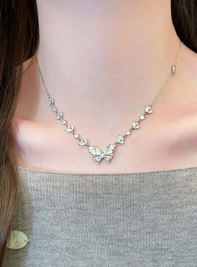 银色满钻蝴蝶吊坠项链高级感轻奢