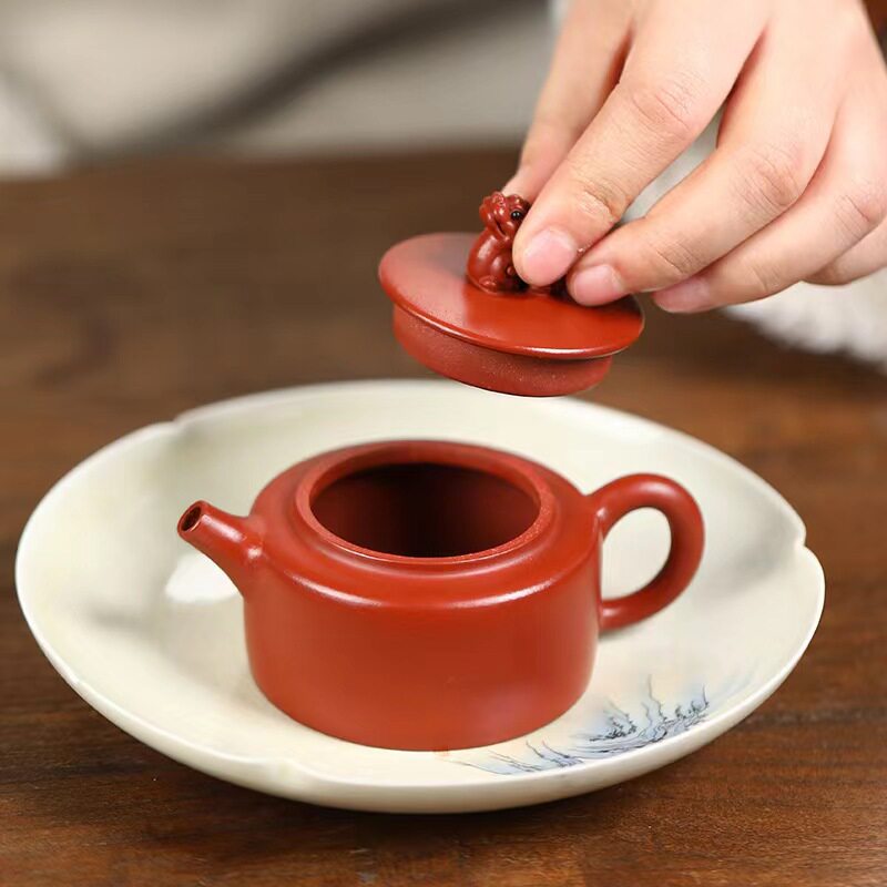 Authentic Yixing purple clay pot, raw ore, stale red mud, auspicious beast well railing pot, one person kung fu teapot, tea set 100c