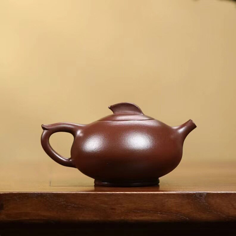 Authentic Yixing Lu Weiping purple clay teapot ore old purple clay Feihong line cloud teapot high-end teapot tea set gift