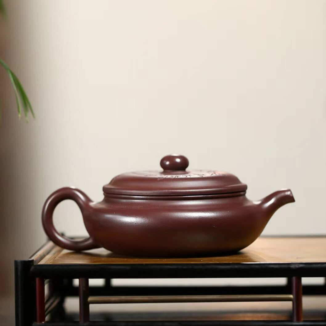 Authentic Yixing purple sand pot original ore stale purple vermilion mud plum blossom flat belly pot household kung fu teapot tea set gift