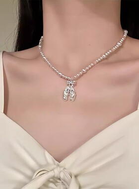 曼塔玫瑰粉珍珠舞鞋项链女颈链配
