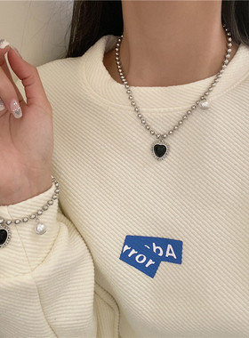 黑色爱心项链2022年新款