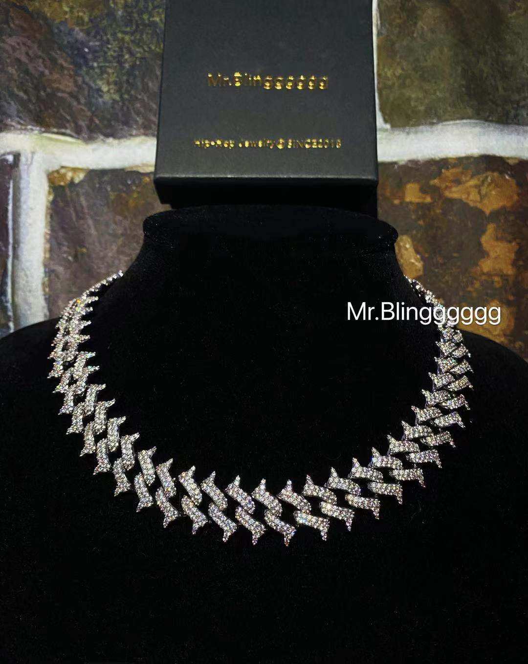 Mr.Blingggggg European and American hip-hop jewelry 18mm full diamond high quality spiked thorn rap Cuban necklace