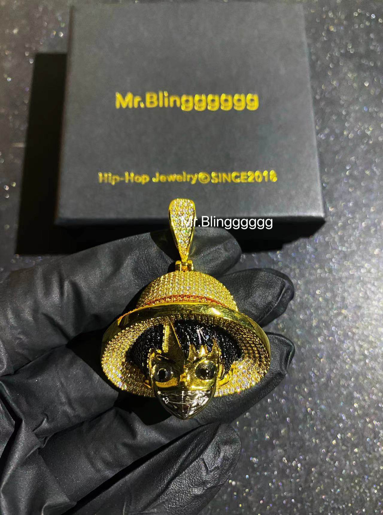 Mr.Blingggggg European and American hip-hop jewelry one piece full diamond One Piece Luffy straw hat pendant