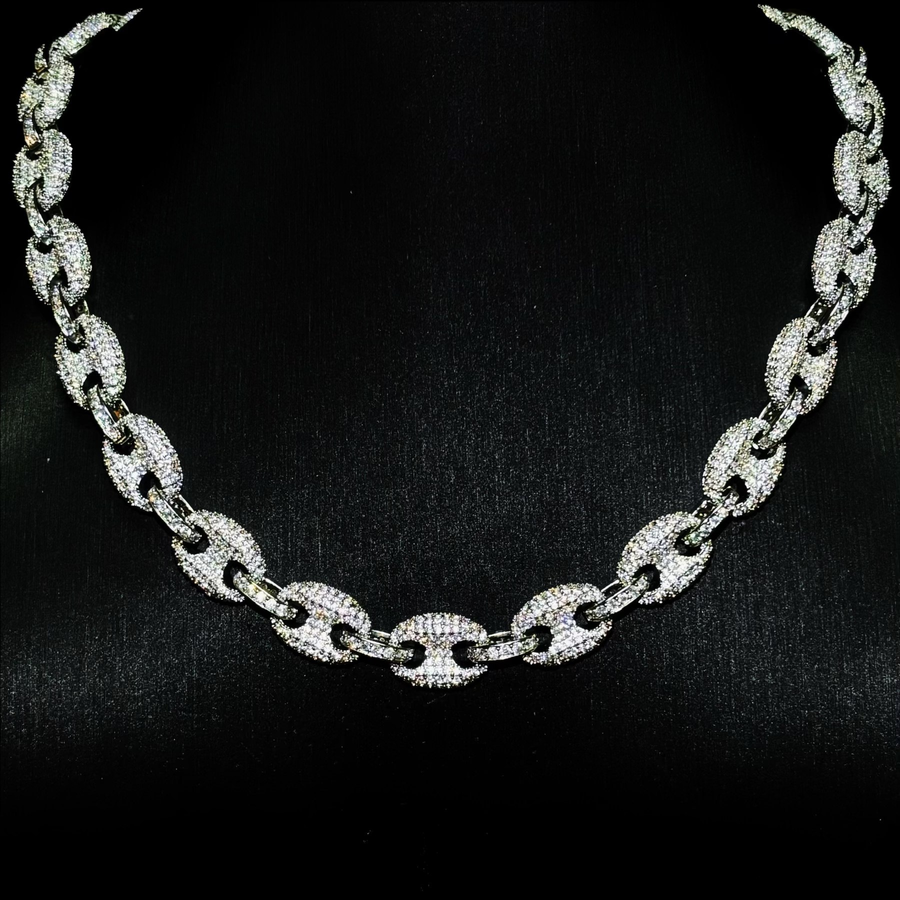 Mr.Blingggggg European and American hip-hop jewelry 12mm full diamond Old School classic coffee bean pig nose chain