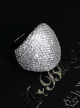 Mr.Bling满钻圆形大号满钻戒指