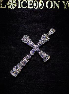Mr.Bling男女款超闪满钻十字架
