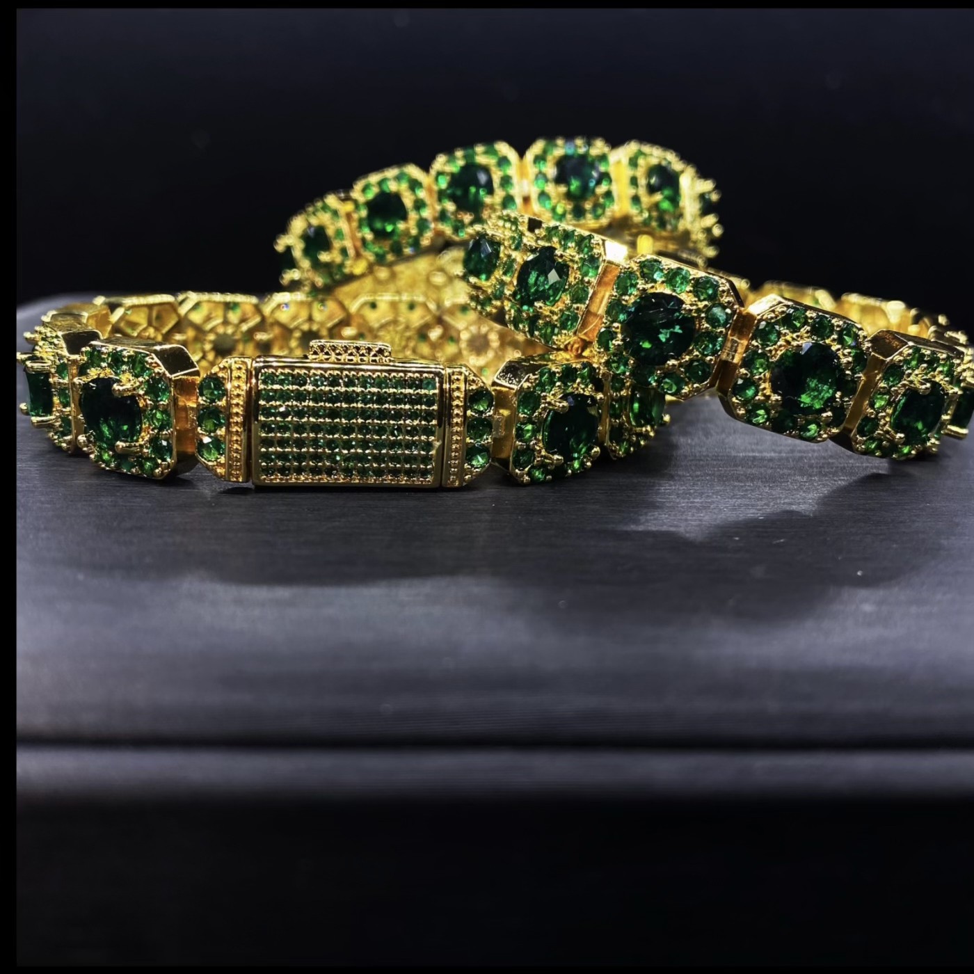 Mr.Blingggggg European and American hip-hop jewelry 12mm full diamond gold inlaid with jade color gold and green rock candy bracelet
