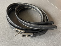 Ultra slim pedaling integrated saddle stirrup with foot pedal with horse stirrup leather stainless steel strap buckle piece