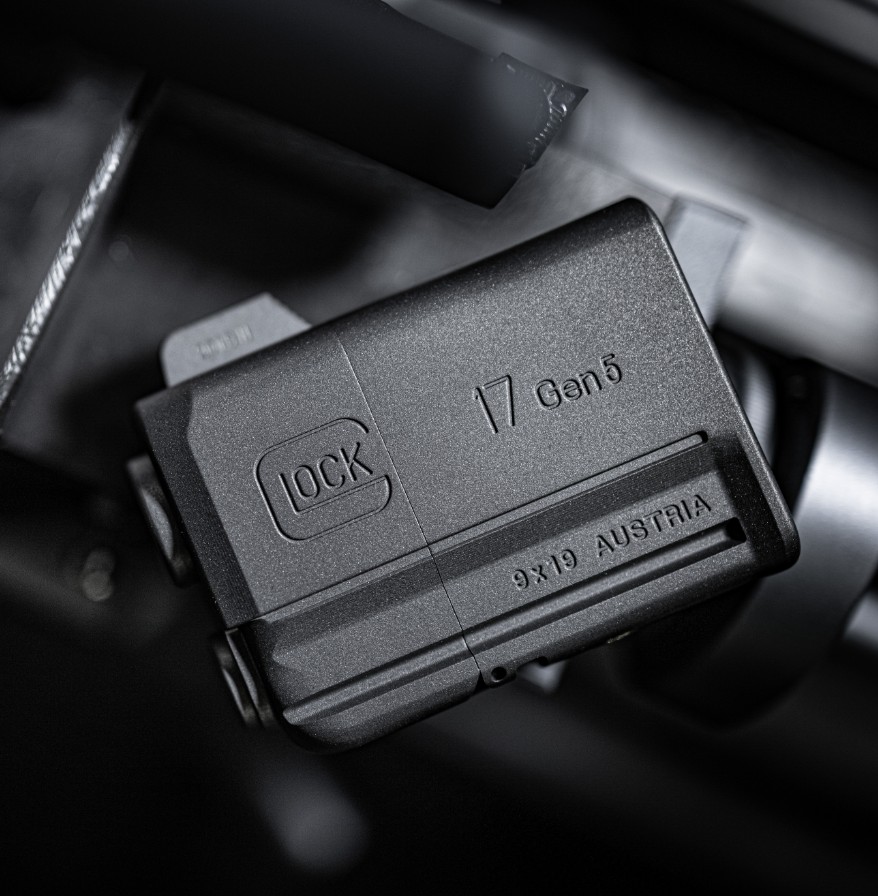 ADVGEAR GLOCK G17钛合金氚气自发光ZIPPO限量礼品CNC打火机EDC-图2