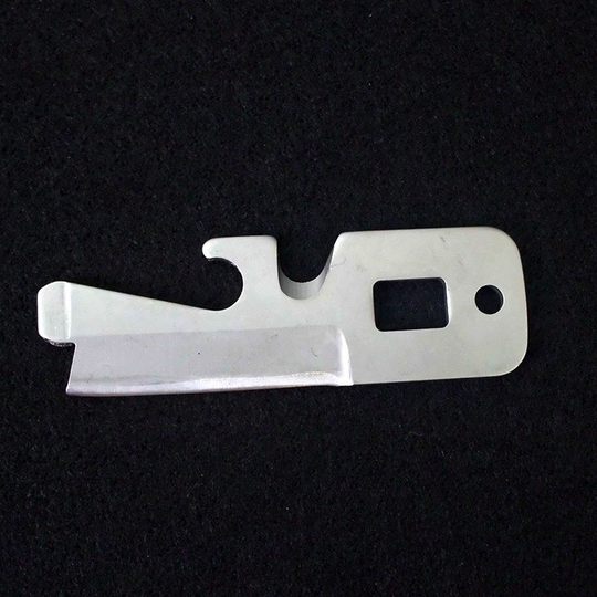 美国林线卡R085隐身求生工具便携组合多功能刀卡开瓶器钥匙刀